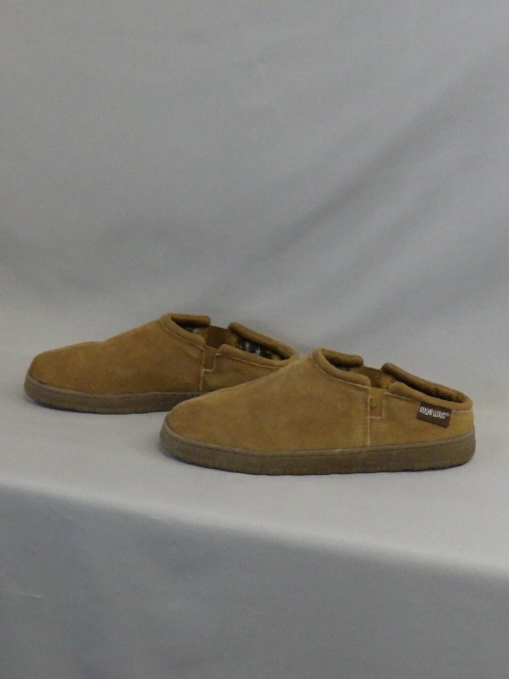 Muk Luks Men's Matt Printed Berber Suede Clog Slipper